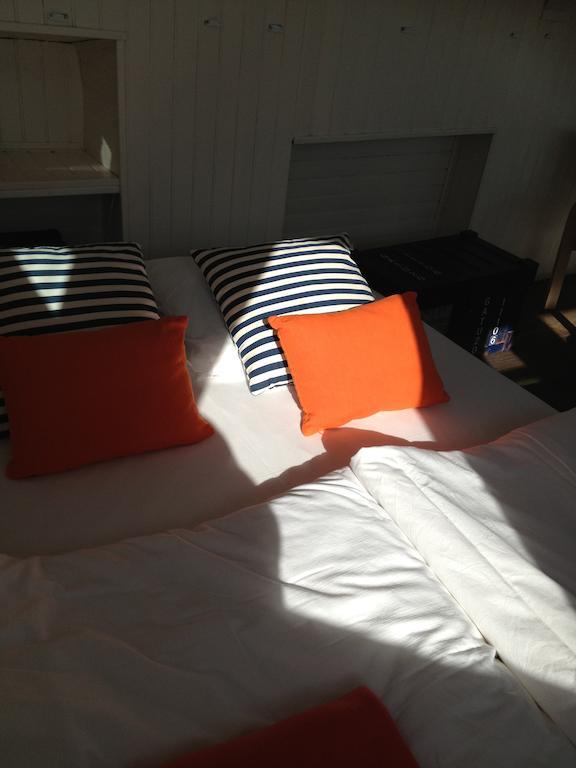 Peniche Nidd Hotell Dannemarie  Rum bild
